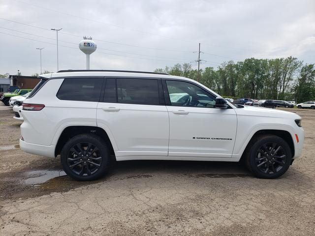 2026 Jeep Grand Cherokee Limited Reserve