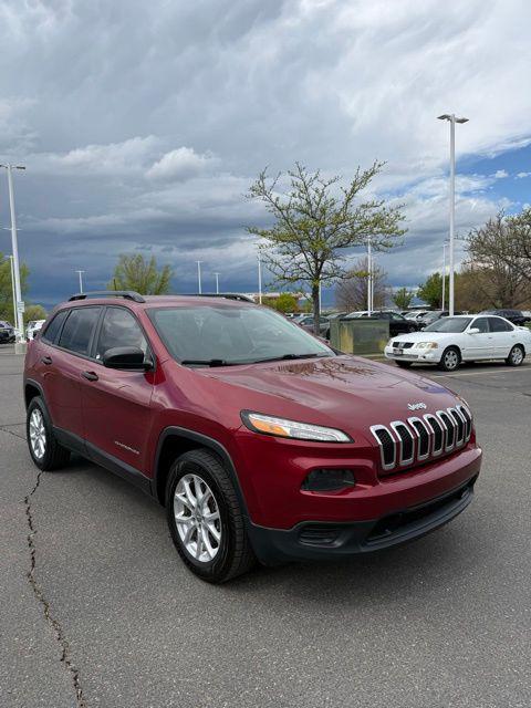 2016 Jeep Cherokee Sport