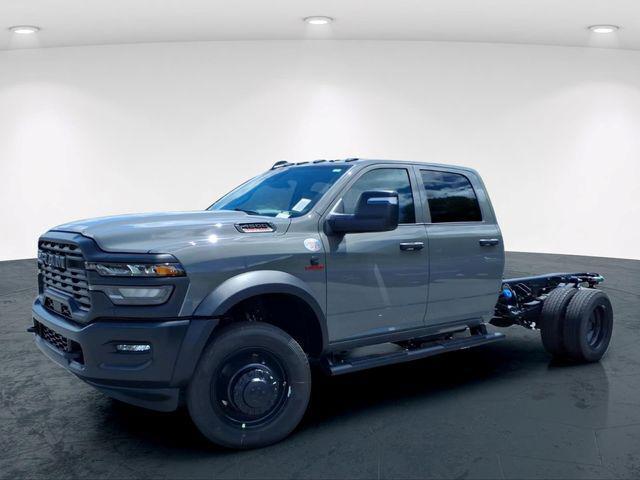 2026 RAM 4500 Chassis RAM 4500 TRADESMAN CHASSIS CREW CAB 4X4 60 CA