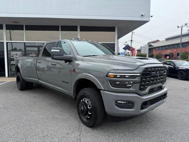 2026 RAM Ram 3500 RAM 3500 LIMITED CREW CAB 4X4 8 BOX 2026 RAM Ram 3500 RAM 3500 LIMITED CREW CAB 4X4 8 BOX