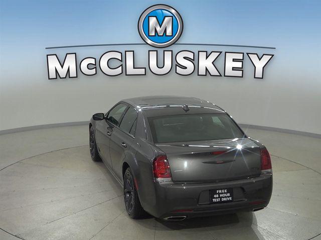 2023 Chrysler 300 300S
