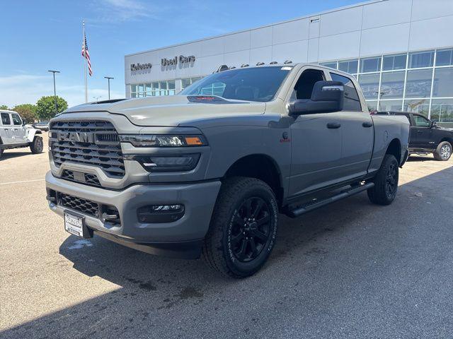 2026 RAM Ram 2500 RAM 2500 BLACK EXPRESS CREW CAB 4X4 64 BOX