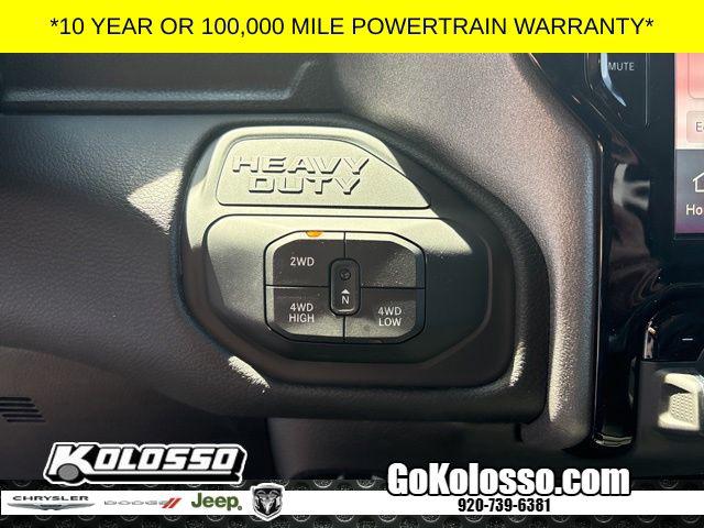2026 Ram 2500 Black Express Crew Cab 4x4 6'4" Box