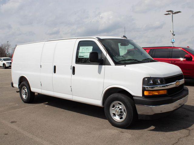 2026 Chevrolet Express Cargo Van 2500 Extended Wheelbase, WT, RWD