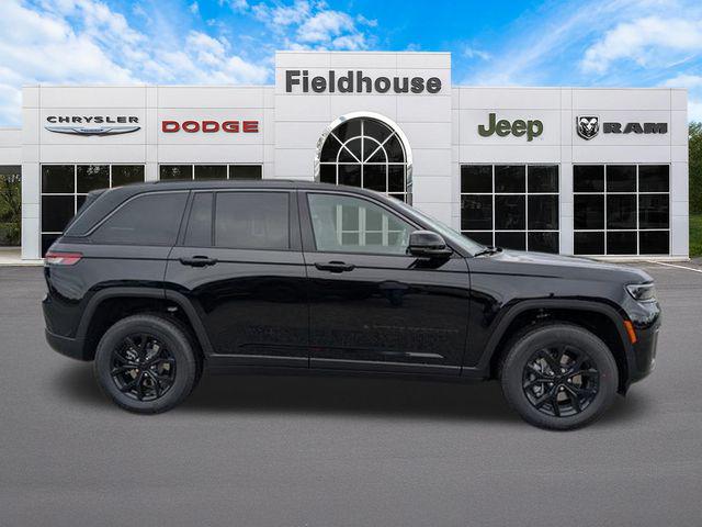 2026 Jeep Grand Cherokee GRAND CHEROKEE LAREDO ALTITUDE 4X4 2026 Jeep Grand Cherokee GRAND CHEROKEE LAREDO ALTITUDE 4X4