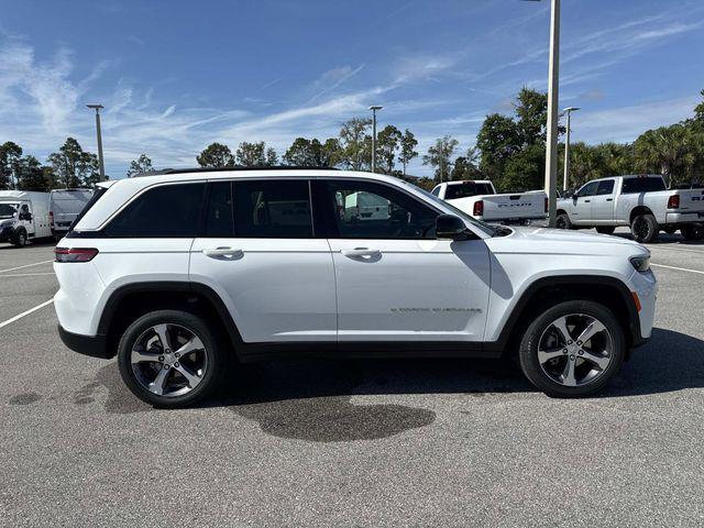 2026 Jeep Grand Cherokee GRAND CHEROKEE LIMITED 4X2 2026 Jeep Grand Cherokee GRAND CHEROKEE LIMITED 4X2