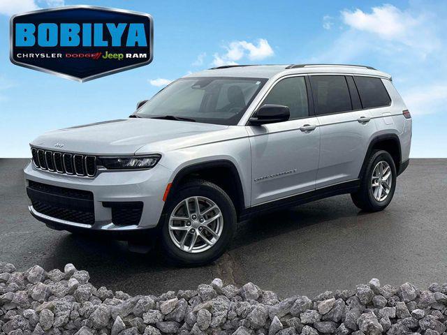2022 Jeep Grand Cherokee L Laredo 4x4 for sale in Coldwater, MI