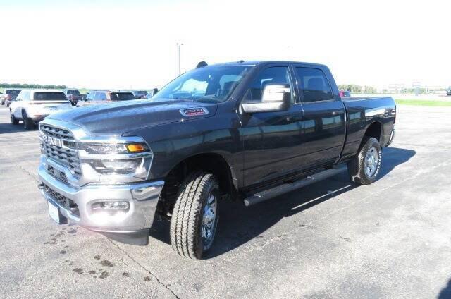 2026 Ram 2500 Tradesman Crew Cab 4x4 64 Box