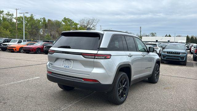 2026 Jeep Grand Cherokee Altitude 4x4