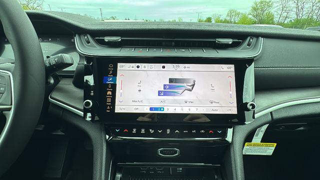 2026 Jeep Grand Cherokee Altitude 4x4