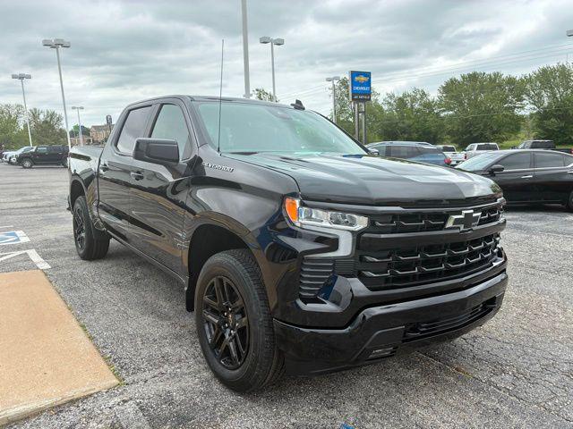 2026 Chevrolet Silverado 1500 4WD Crew Cab Standard Bed RST