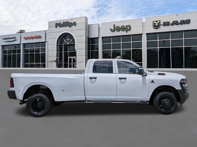 2026 RAM Ram 3500 RAM 3500 TRADESMAN CREW CAB 4X4 8 BOX 2026 RAM Ram 3500 RAM 3500 TRADESMAN CREW CAB 4X4 8 BOX