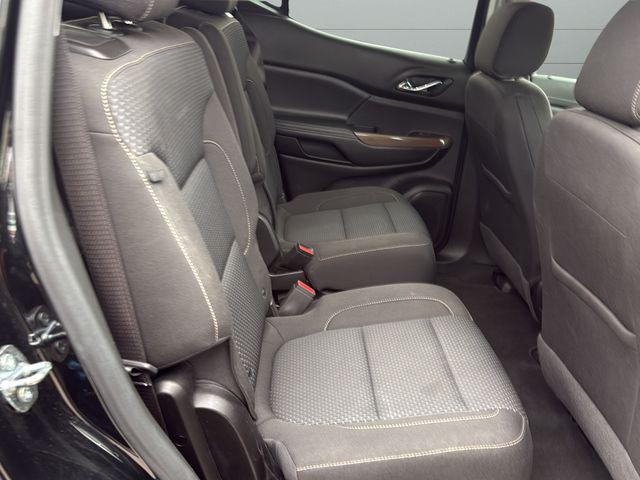 2023 GMC Acadia AWD SLE