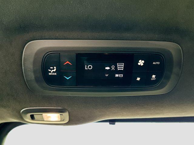 2025 Chrysler Pacifica Hybrid Pinnacle
