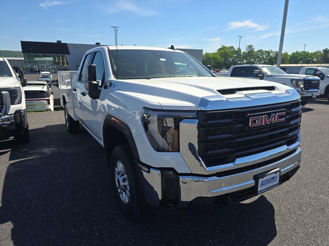 2026 GMC Sierra 2500HD Double Cab, Long Bed, Pro, RWD