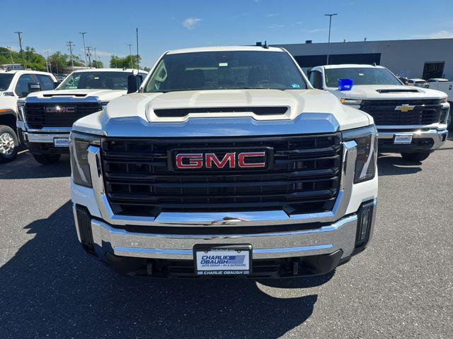 2026 GMC Sierra 2500HD Double Cab, Long Bed, Pro, RWD