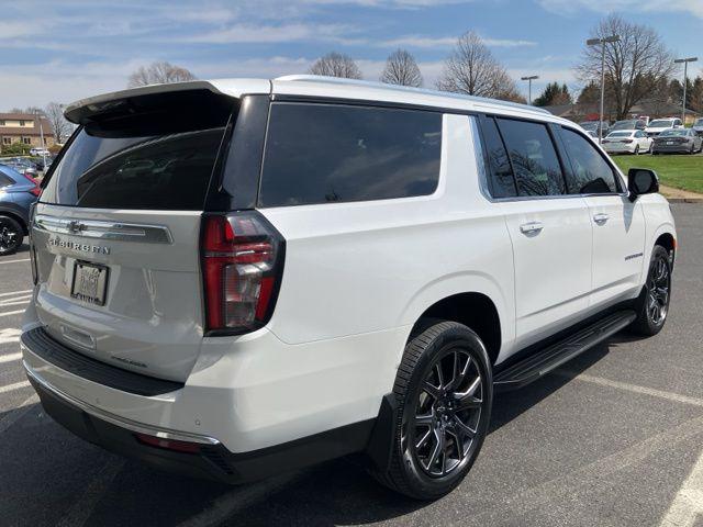 2023 Chevrolet Suburban 4WD Premier