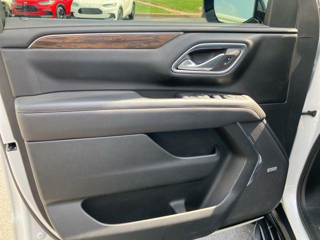 2023 Chevrolet Suburban 4WD Premier