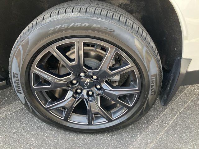 2023 Chevrolet Suburban 4WD Premier