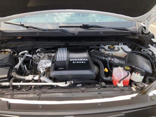 2023 Chevrolet Suburban 4WD Premier