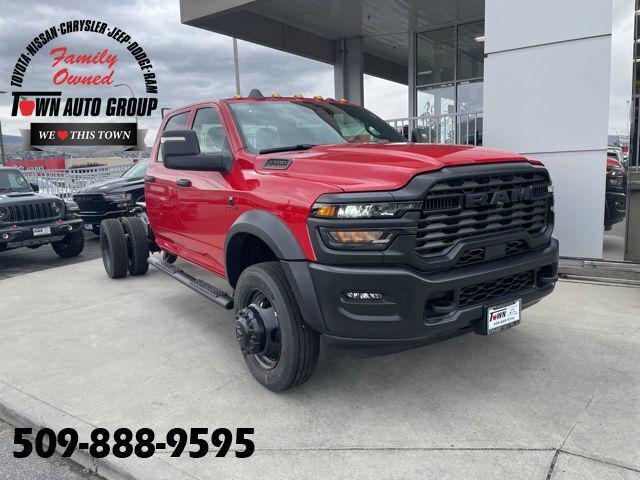 2026 RAM 5500 Chassis RAM 5500 TRADESMAN CHASSIS CREW CAB 4X4 60 CA