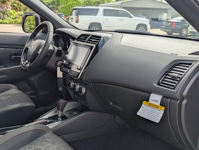 2026 Mitsubishi Outlander Sport 2.0 LE