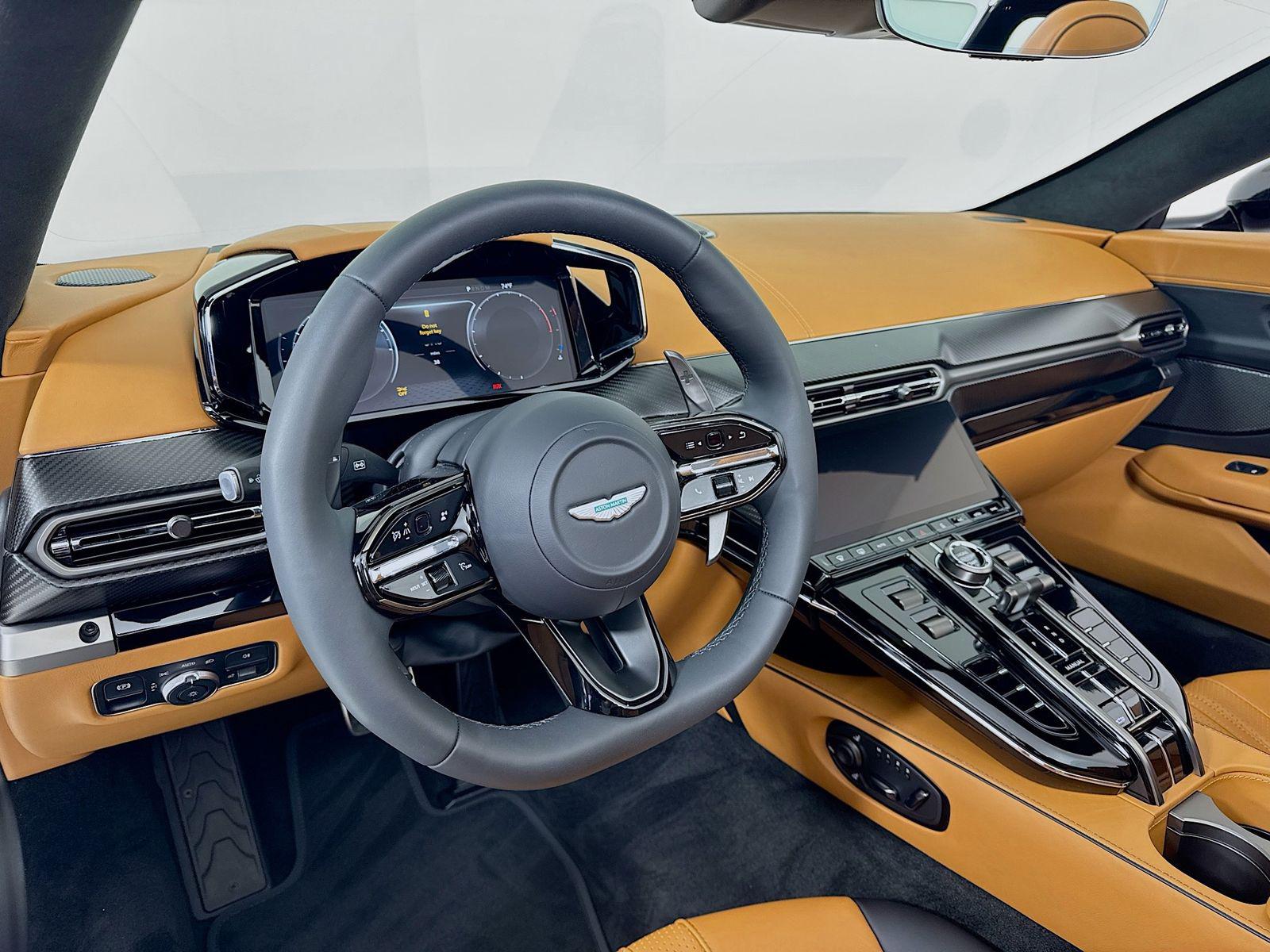 2026 Aston Martin Vantage - Photo 10