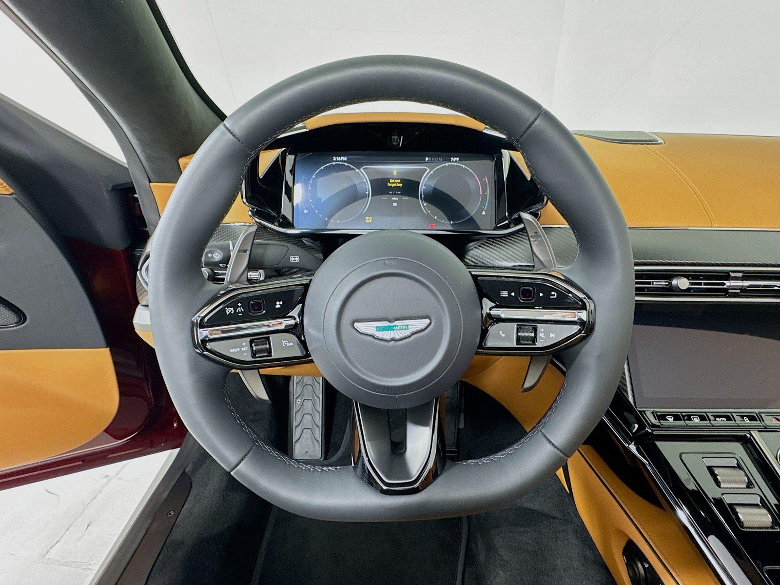 2026 Aston Martin Vantage - Photo 11