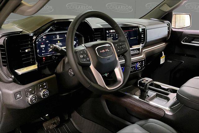 2026 GMC Sierra 1500 Crew Cab, Short Bed, SLT, 4WD