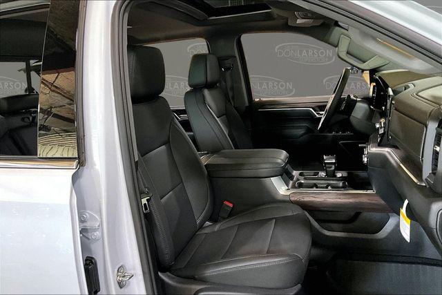 2026 GMC Sierra 1500 Crew Cab, Short Bed, SLT, 4WD
