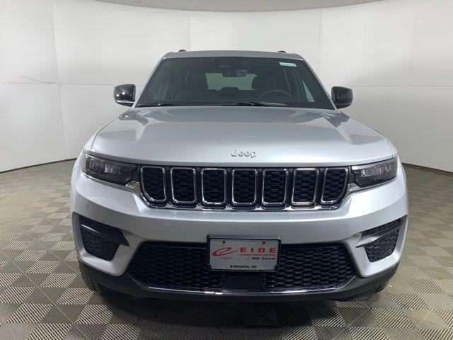 2026 Jeep Grand Cherokee GRAND CHEROKEE LAREDO X 4X4 2026 Jeep Grand Cherokee GRAND CHEROKEE LAREDO X 4X4