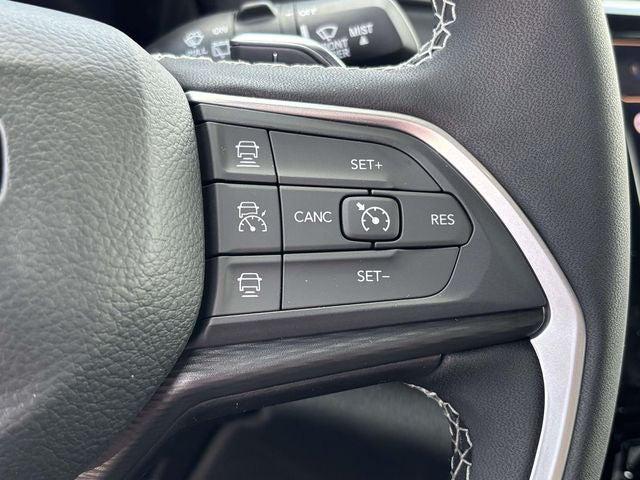 2026 Jeep Grand Cherokee Laredo 4x4