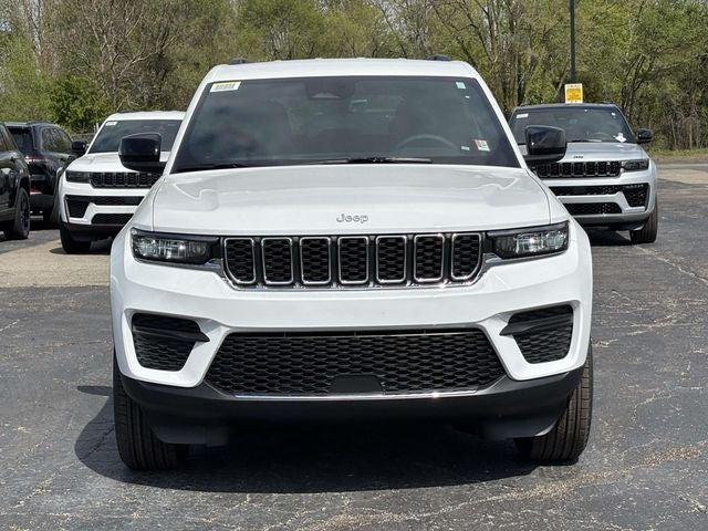 2026 Jeep Grand Cherokee Laredo 4x4
