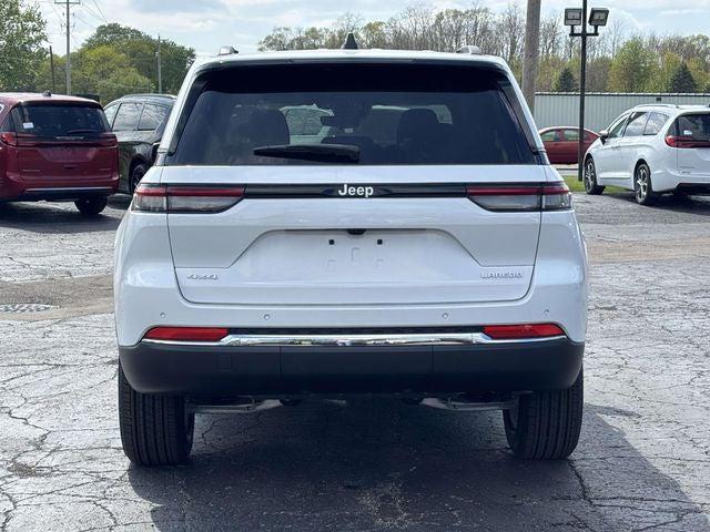 2026 Jeep Grand Cherokee Laredo 4x4