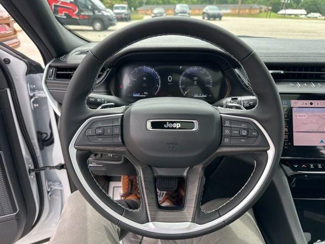 2026 Jeep Grand Cherokee Limited Reserve