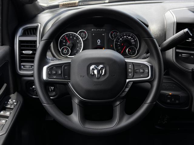 New 2026 Diamond Black Crystal Pearl-Coat Exterior Paint RAM Black Express image 71