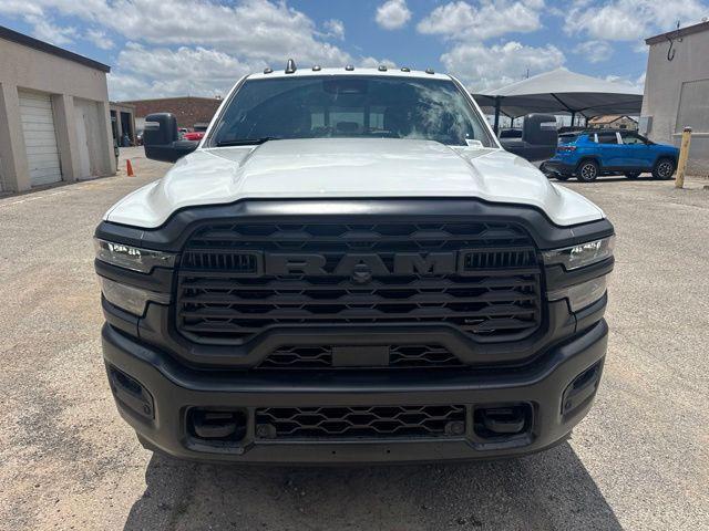 2026 RAM Ram 3500 RAM 3500 TRADESMAN CREW CAB 4X4 8 BOX 2026 RAM Ram 3500 RAM 3500 TRADESMAN CREW CAB 4X4 8 BOX