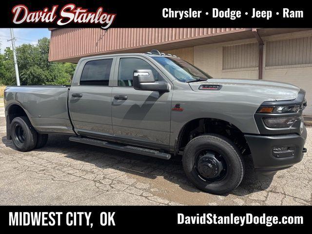 2026 RAM Ram 3500 RAM 3500 TRADESMAN CREW CAB 4X4 8 BOX