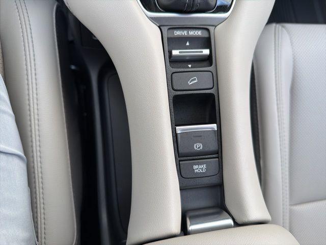 2026 Honda HR-V AWD EX-L
