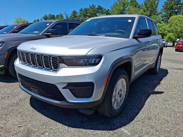 2026 Jeep Grand Cherokee GRAND CHEROKEE LAREDO X 4X4 2026 Jeep Grand Cherokee GRAND CHEROKEE LAREDO X 4X4