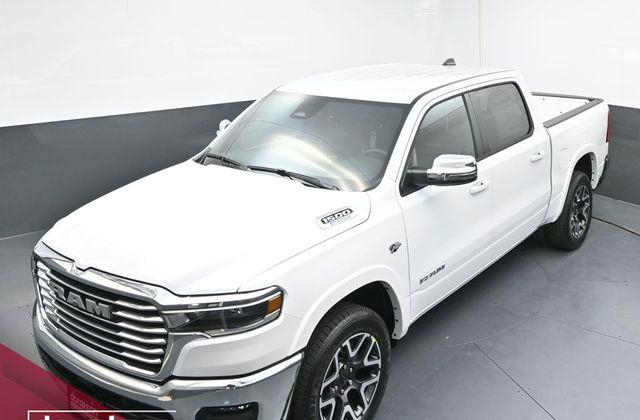 2026 Ram 1500 Laramie Crew Cab 4x4 5'7" Box