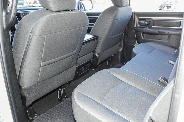 2024 Ram 1500 Classic Warlock Crew Cab 4x2 5'7" Box