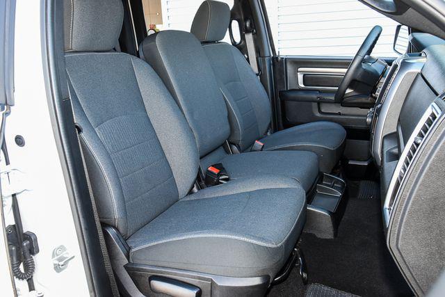 2024 Ram 1500 Classic Warlock Crew Cab 4x2 5'7" Box