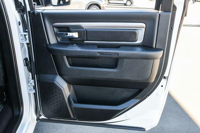 2024 Ram 1500 Classic Warlock Crew Cab 4x2 5'7" Box