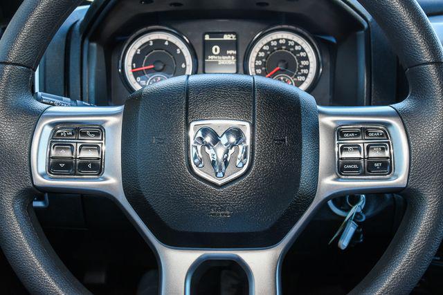 2024 Ram 1500 Classic Warlock Crew Cab 4x2 5'7" Box