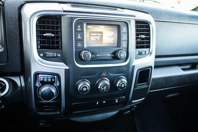 2024 Ram 1500 Classic Warlock Crew Cab 4x2 5'7" Box