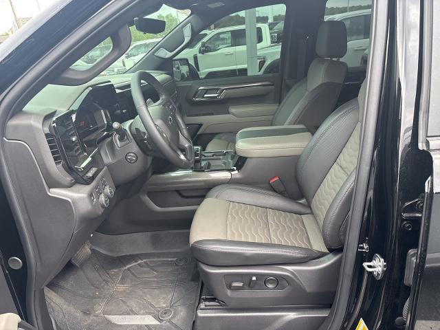 2025 Chevrolet Silverado 1500 4WD Crew Cab Short Bed ZR2