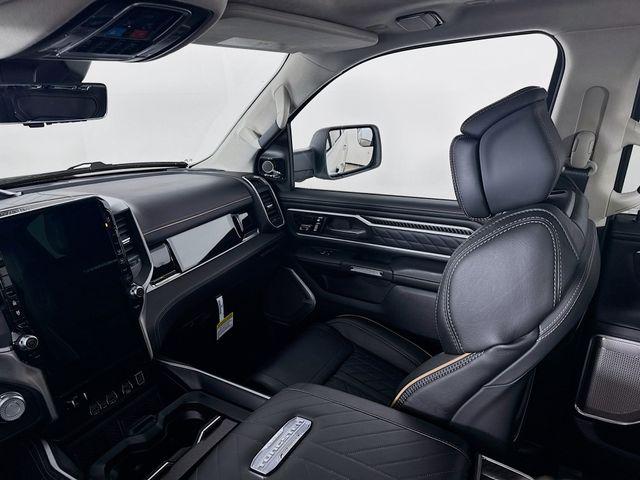 2026 Ram 1500 Tungsten Crew Cab 4x4 5'7" Box