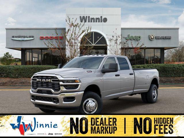 2026 RAM Ram 3500 RAM 3500 TRADESMAN CREW CAB 4X4 8 BOX