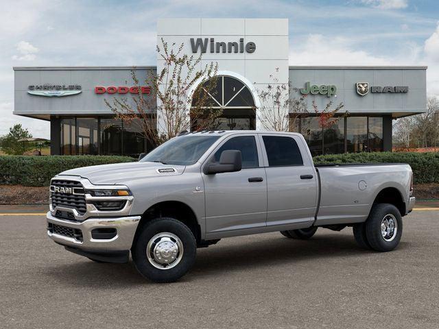2026 RAM Ram 3500 RAM 3500 TRADESMAN CREW CAB 4X4 8 BOX